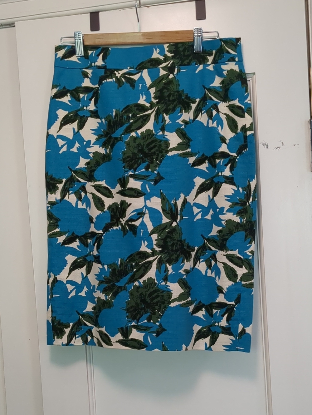 J. Crew Blue Floral Pencil Skirt Sz 6